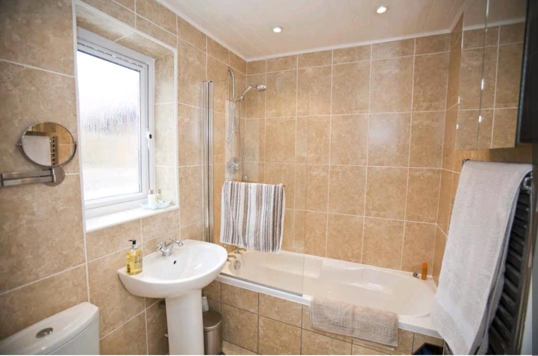 Cosy Little Home Just Outside York City Walls エクステリア 写真